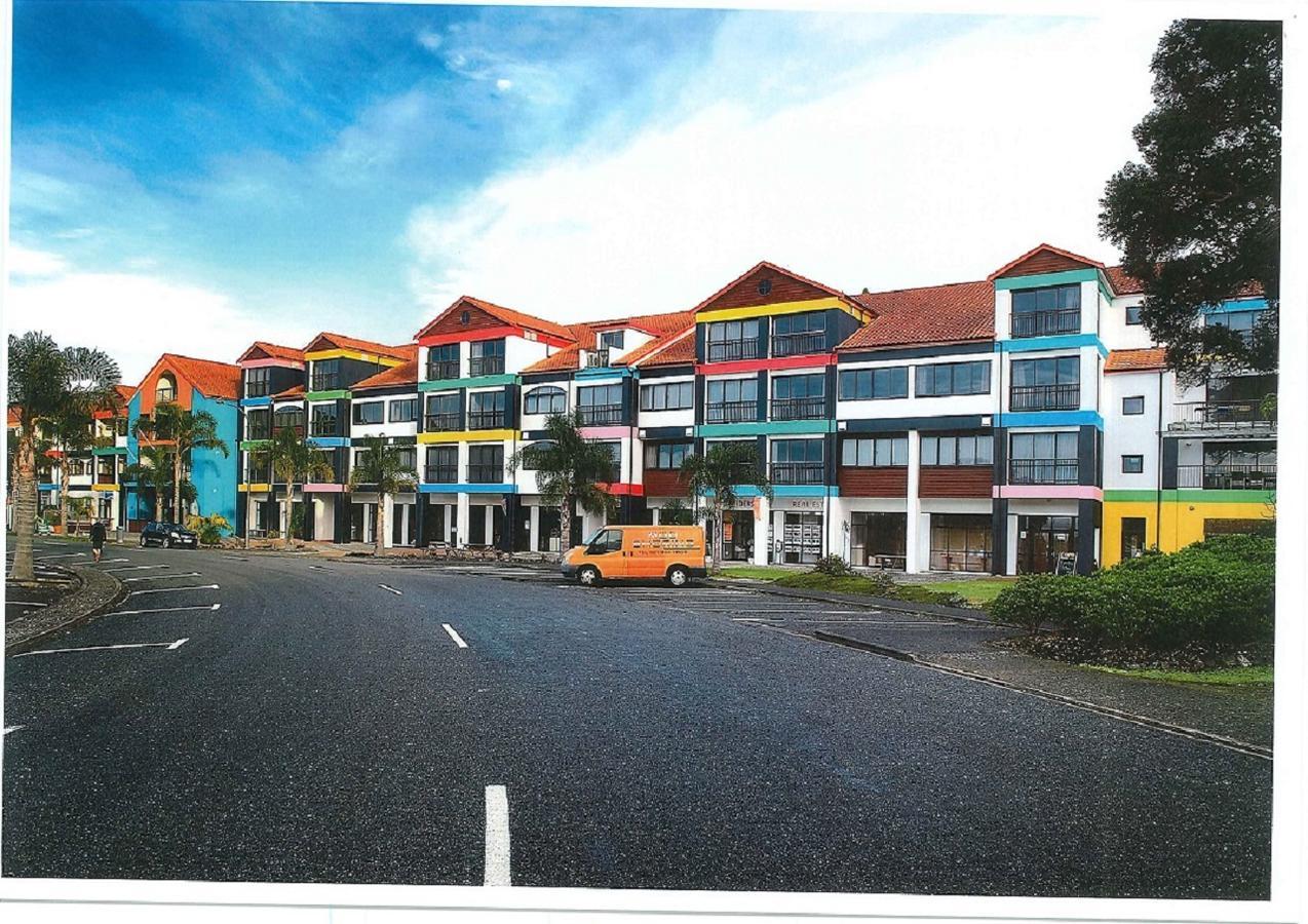 Quality Hotel Oceans Tutukaka Exterior photo